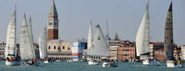 Veleziana 2016: dozens of boats in San Marco’s lagoon on October, 16th