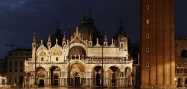Exclusive Saint Mark’s Basilica after dark and Doge’s Palace tour